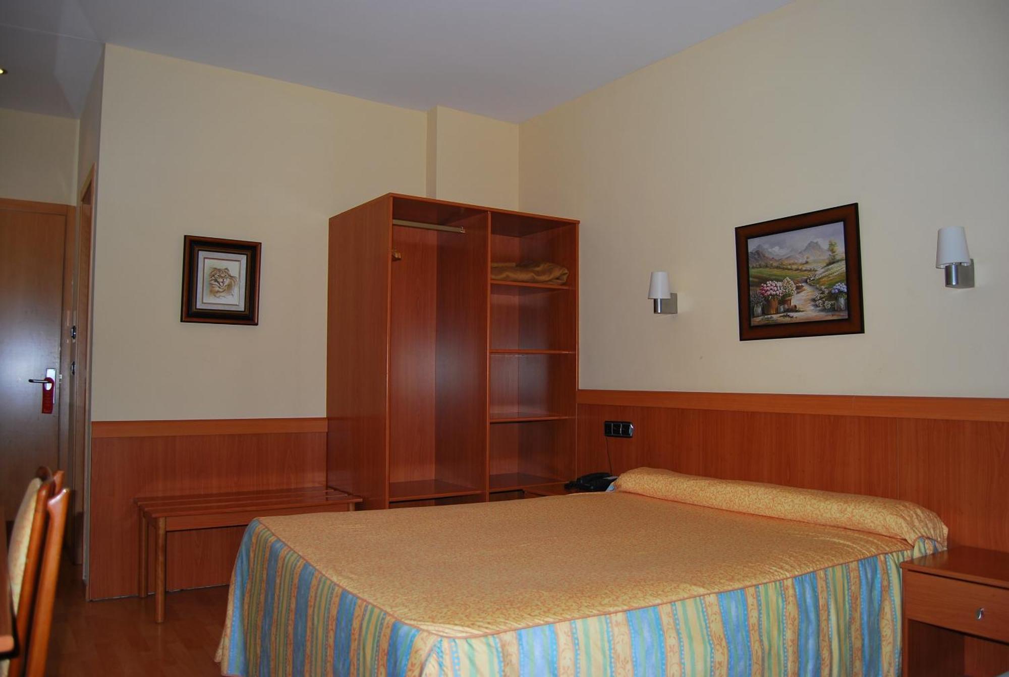 Hotel Area Suco Quintana del Puente Екстериор снимка
